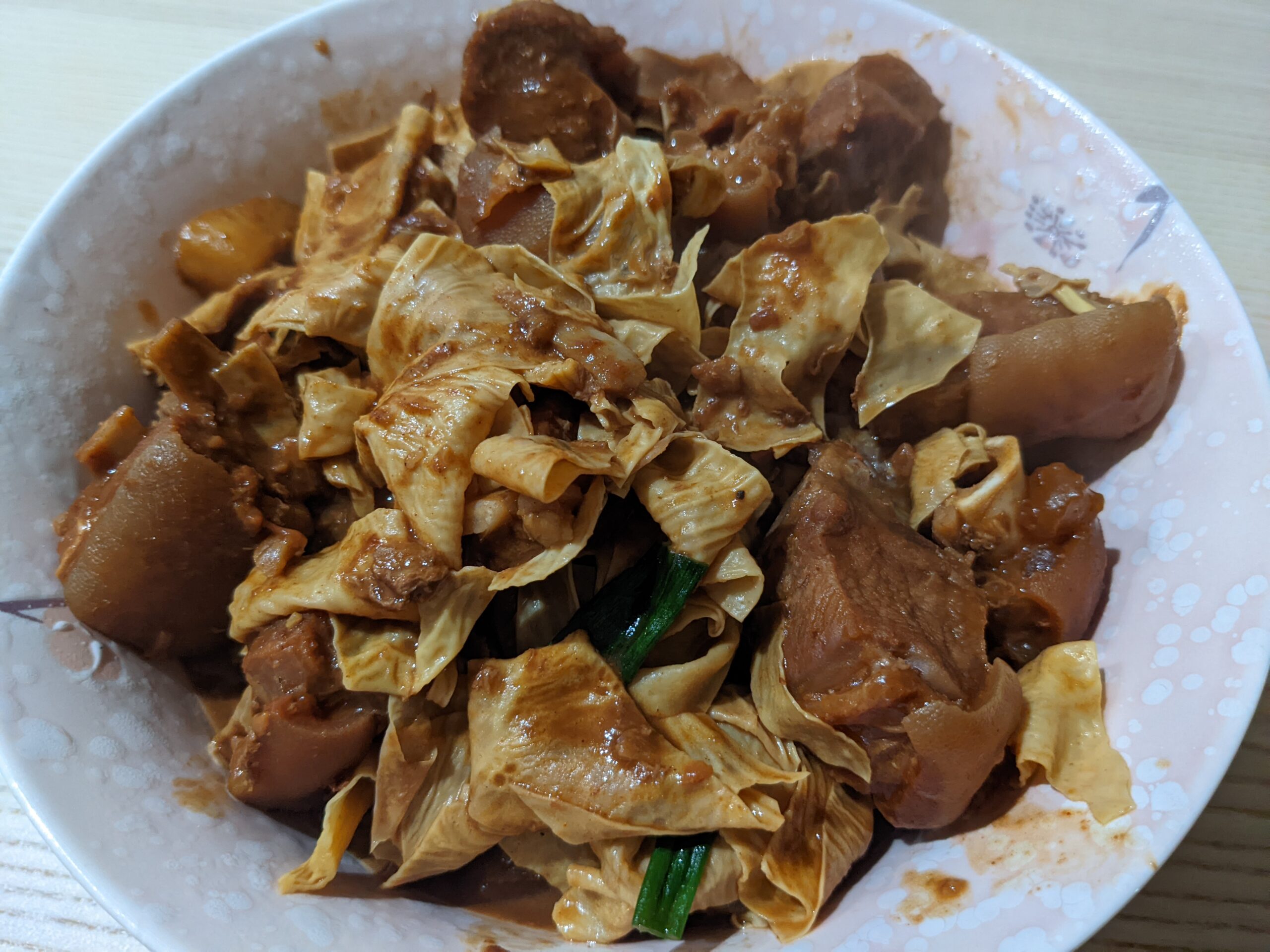 腐竹羊腩煲 | Lamb Stew with Tofu Skin